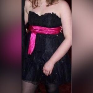 Chic Black and Pink Strapless Knee Length Dress Size Medium